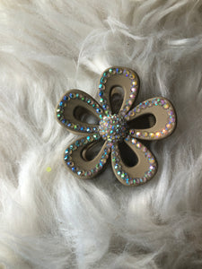 Flower hair clip with rhinestones