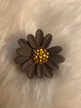 Load image into Gallery viewer, Bling center rhinestone Hair flower
